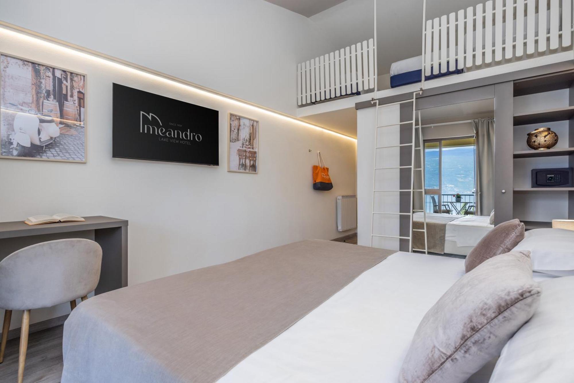 Meandro - View Hotel